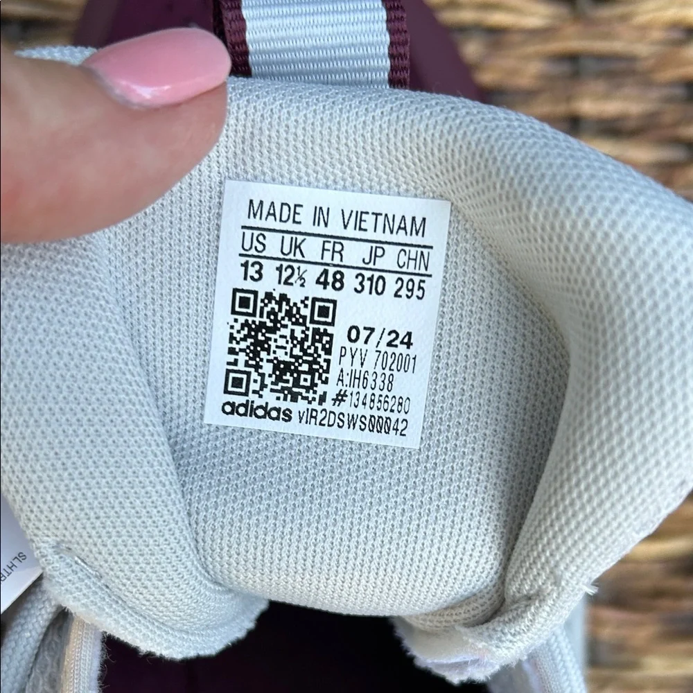 Texas A&M Athletic Sneakers Burgandy/Cool Grey Cloud White NEW - Picture 9 of 12